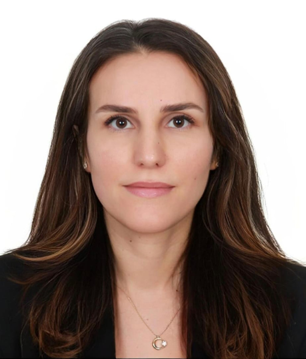 Sumeyra Zehra Akarvardar Koçak headshot photo